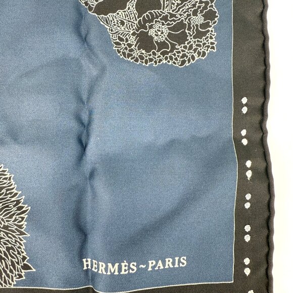 Authentic HERMES Robe Legere Embroidered Black Creme Silk Square Scarf 45 - Picture 9 of 15